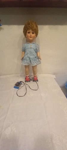 Alte puppe aus den - aus,